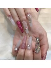 エスフィーネイルサロン ブリーユ(Esfy nailsalon Brille)/