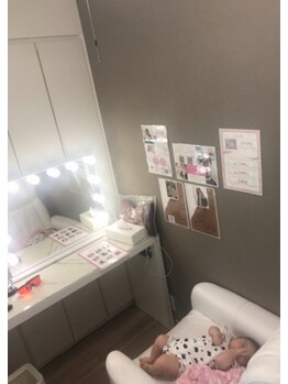 エクシアホワイトニング 代々木店/ホワイトニング店内