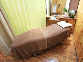 ヘアーアンドメイク チェルト(CERTO)/まつげ施術スペース