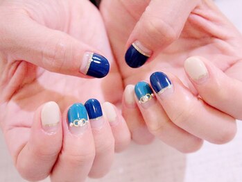 ラルネイル 大宮(Lull. nail)/＊Blue＊ストレートフレンチ＊