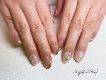 ネイルサロン クリスタルリーフ(Nailsalon Crystal Leaf)/シェルネイル