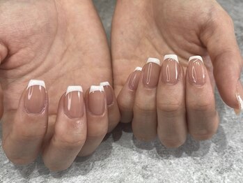 シウ(Siu)/129 フレンチネイル