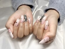 ヤシネイル(Yashi Nail)/ゴージャス持込　ベビーブーマー