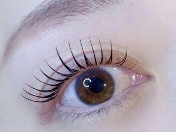 ベルアイラッシュ(Belu eyelash)の写真/韓ドル風束感ラッシュリフト♪抜け感重視の束感まつげをご提供◎目の雰囲気、形に合わせたデザインをご提案