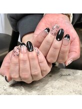 グランチュール(Grantulle)/フラワーパールフレンチネイル