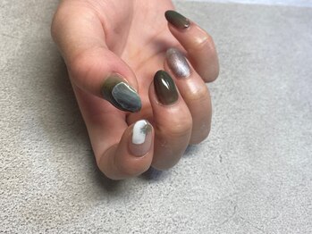 ネイルサロン フィフスアベニュー(Fifth Avenue)/モヤモヤ