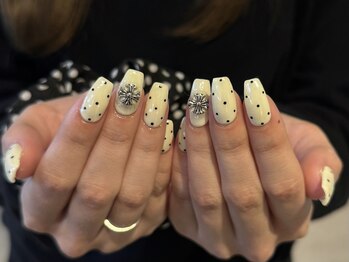 ザ コースト バイ ネオリーブ(The coast by neolive)/ドットネイル　担当：akari