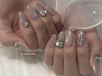 キラキラブライダルネイル