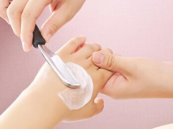 ビューティーフェイス まるひろ上尾店/【手の甲のシェービング】