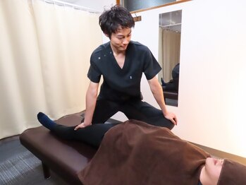 ライトフィット 北参道本店(Light Fit)の写真/国家資格者監修のストレッチ&マッサージが自慢!独自技術でデスクワークの疲れ/慢性的な肩こり/腰痛を解消◎