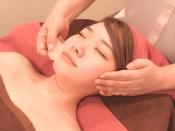 レディースシェービング チャルム(CALME.)の写真/【お肌のお悩みに合わせて選べるコースをご用意◎】シェービング×お肌ケアで陶器の様なつやつやなお肌に♪