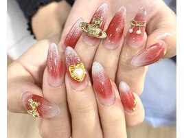 血色感チークネイル