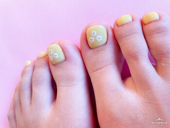 コナ(KONA)/まつ毛、眉毛と同時施術可能◎