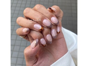 ネイルサロン R/スタイリングコース