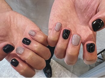 シー(Shhh...)/ 大理石アート