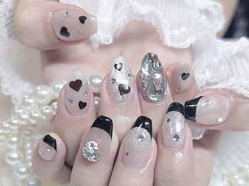 ミナミネイル(MINAMI NAIL)/黒ネイル9500円