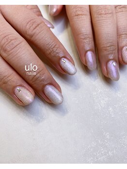 ウロネイルズ(ulo nails)/マグネットネイルにストーン