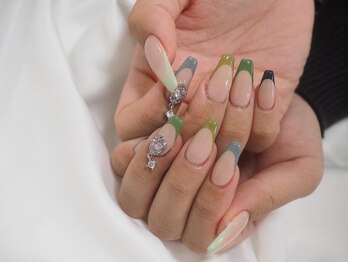 ロロネイル(LoLonail)/