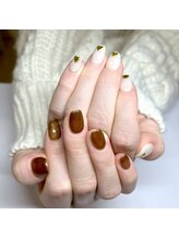 マハロクーレイ(Mahalo Ku’u Lei)/【赤白ハート冬ネイル】