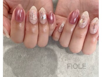 フィオル(FIOLE)/クリアでぷっくり☆