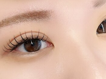 チル アンド アイ 船橋駅前店(Chill&Eye)の写真/【アイブロウ×パリジェンヌ】同時施術OK◎目元のキレイは定期的なメンテナンスで♪逆さまつげにも対応！