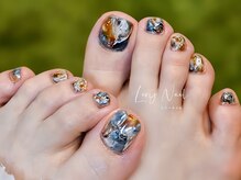 レリーネイルの雰囲気（自爪育成ケアで小指まで綺麗な足元に☆持ち込みデザイン対応！）