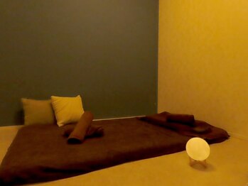 ムーンリットスパ 渋谷(MoonlitSpa)の写真/【渋谷駅前/朝5時まで営業】首肩ケアで呼吸を整え深い眠りへ/慢性疲労を癒すオーダーメイド完全個室サロン