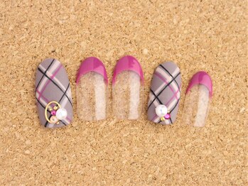 ネイルサロン ブランロール 白金店(Nail Salon Blanl'or)/ガーリーチェック♪