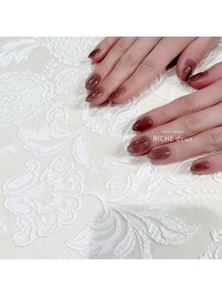 シアーブラウンちゅるんネイル