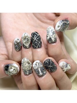 ソラール(SOLAR)/モノトーン☆ビジューネイル