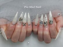 ピオミエルネイル 新宿(pio miel nail)/キラキラホワイトネイル
