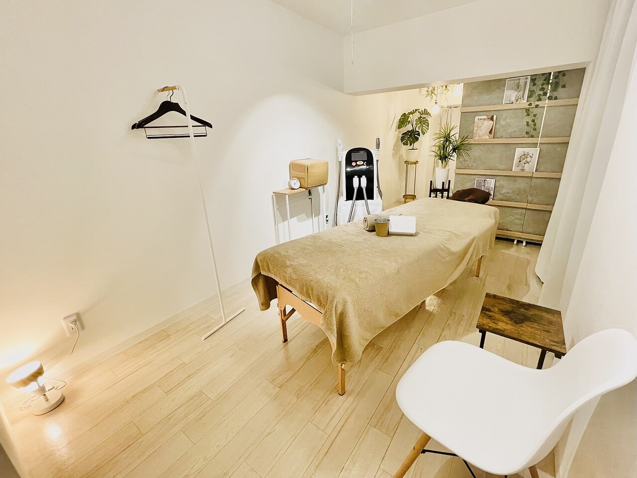 ネイキッドベージュ 麻布十番店(Naked Beige)｜ホットペッパー