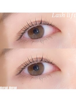 ミュウミュウ ミナミアオヤマ(mewmew minamiaoyama)/