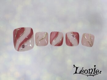 レオニー(Leonie)/うねうねアートネイル