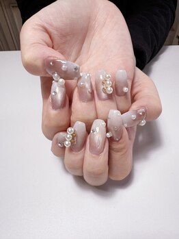 サロンドリスブラン(Salon du lys blanc)/キレイめネイル