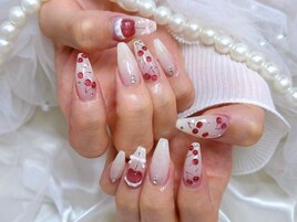 大人気♪さくらんぼネイル