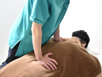 グラス(Grass)の写真/冷え込みが厳しくなる季節の不調や疲れ改善◎整体で血行促進しコリ/むくみ/歪みをリセット!快適な身体へ★