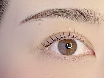 カメリ(KAMERI)の写真/《似合わせ目元×持続力》まつ毛・アイブロウのデザイン力に自信アリ◎丁寧なカウンセリングが好評です♪
