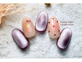 ハートチークネイル