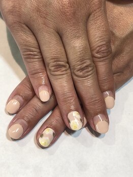 アース ネイルアイラッシュ 前橋店(EARTH Nail&Eyelash)/変形フレンチ☆￥8000