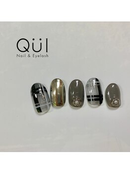 クワイ(Qui)/チェックネイル