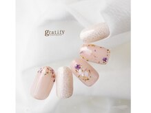 グラティフィー(gratify)/大人可愛い押し花ネイル