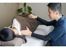 整体サロン 希の雰囲気（強く押したり、バキバキしない、身体への負担が少ない整体）