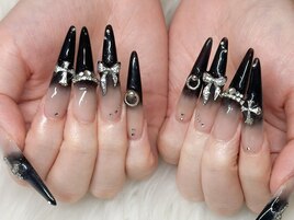 ★ブラック×シルバーパーツ★