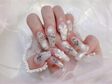 トレンドネイルスタジオ(Trend Nail Studio)/目立つ可愛いキラキラネイル