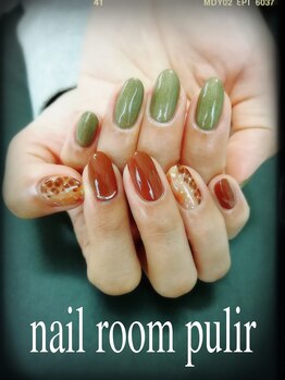 ネイルルーム プリル(Nail Room pulir)/