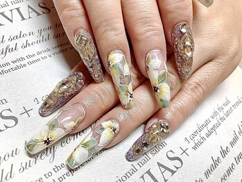 ラヴィアスプラス(LAVIAS+)/