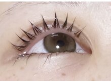 エム(M)/まつげパーマ/パリジェンヌ