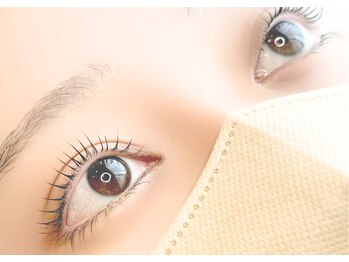 アテリア(ate/lie)/根元立ち上げラッシュリフト