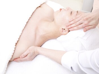 エステ サロン ルッソ(RUSSO)/横顔美人☆